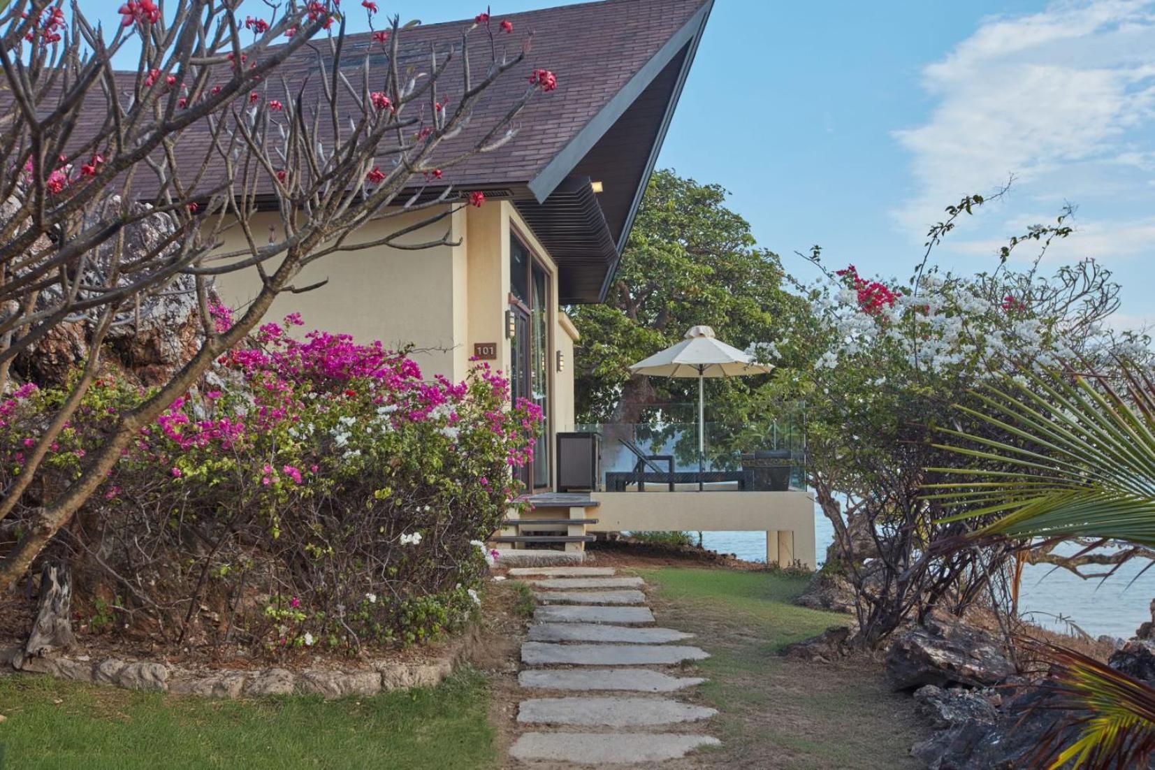 Two Seasons Coron Island Resort Bulalacao Экстерьер фото